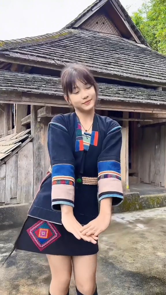 น้องมี่